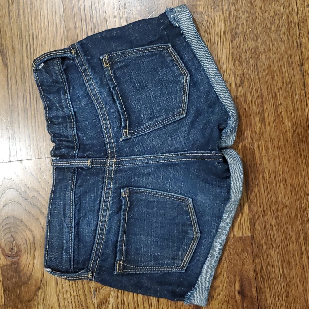 Girls Old Navy rolled cuff jean shorts size 7 - Picture 4 of 4
